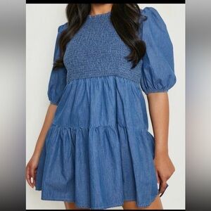 BOOHOO PLUS CHAMBRAY SHIRRED SMOCK DRESS - Blue Denim